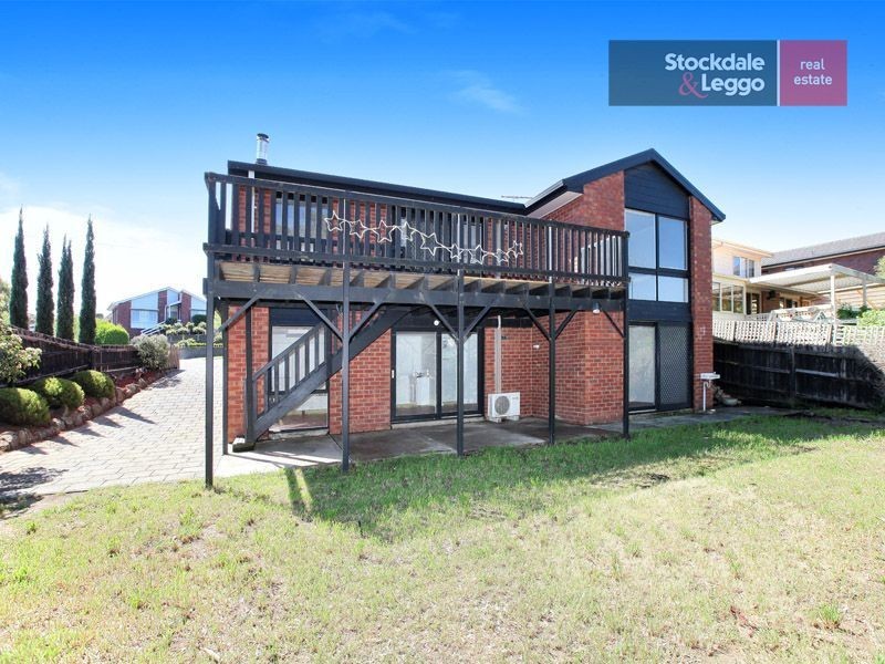 7 Davidson Court, Attwood VIC 3049