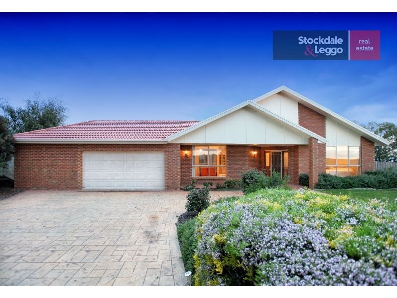 3 Cromwell Drive, Greenvale VIC 3059