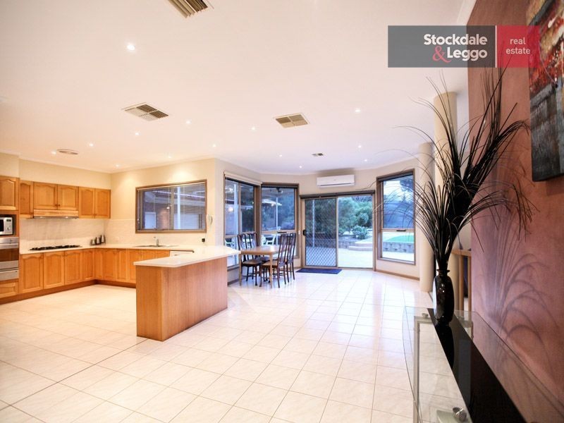 3 Cromwell Drive, Greenvale VIC 3059