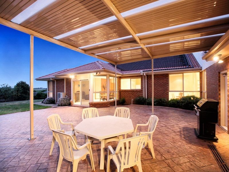3 Cromwell Drive, Greenvale VIC 3059