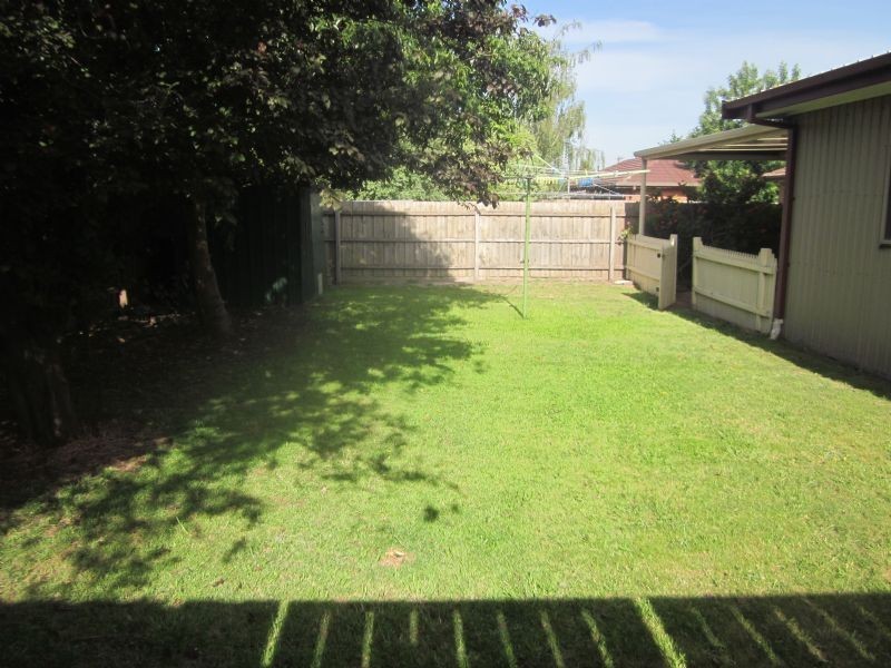 36 Wattleglen Street, Craigieburn VIC 3064