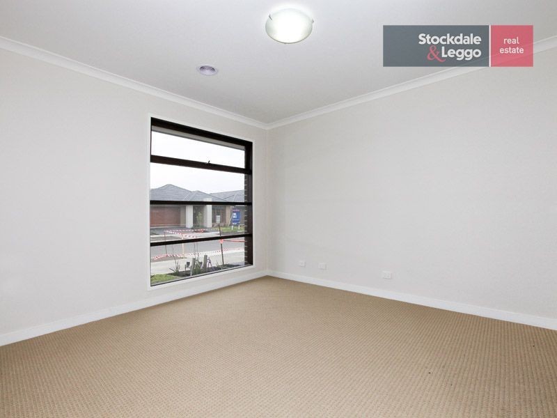 Lot 4534 Wallflower Close, Craigieburn VIC 3064