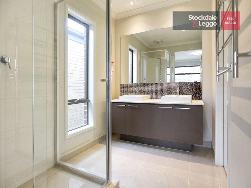 Lot 4534 Wallflower Close, Craigieburn VIC 3064