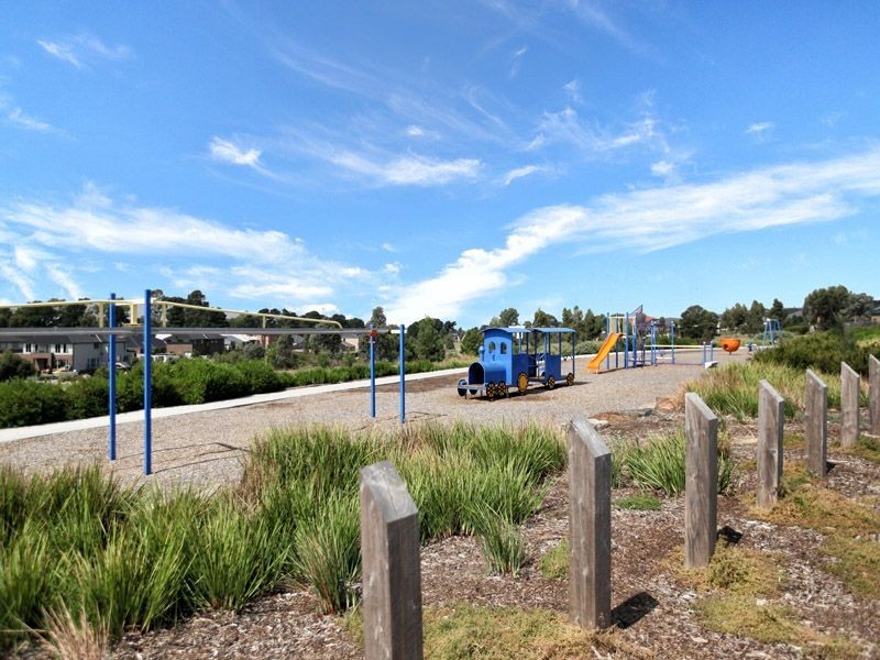 1/10 Leveque Loop, Craigieburn VIC 3064
