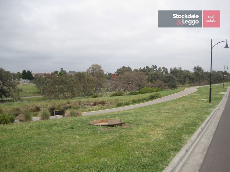 43 Elsternwick Way, Craigieburn VIC 3064