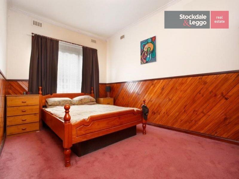 34 Cromwell Street, Glenroy VIC 3046