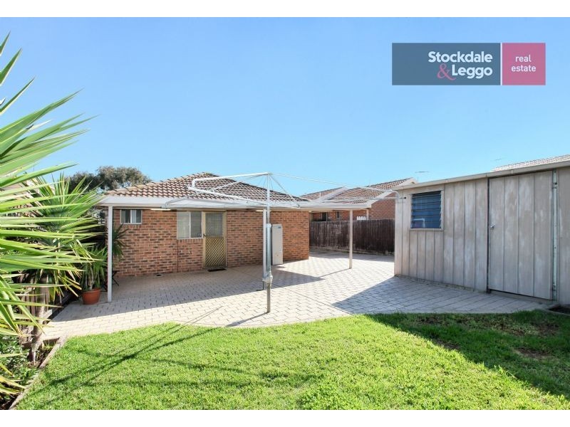 11 Gathray Court, Roxburgh Park VIC 3064
