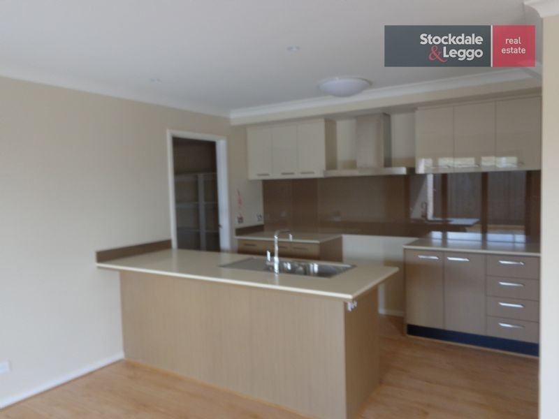 12 Etherington Drive, Mernda VIC 3754