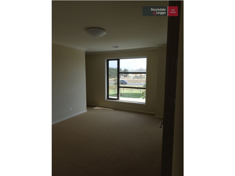 12 Etherington Drive, Mernda VIC 3754