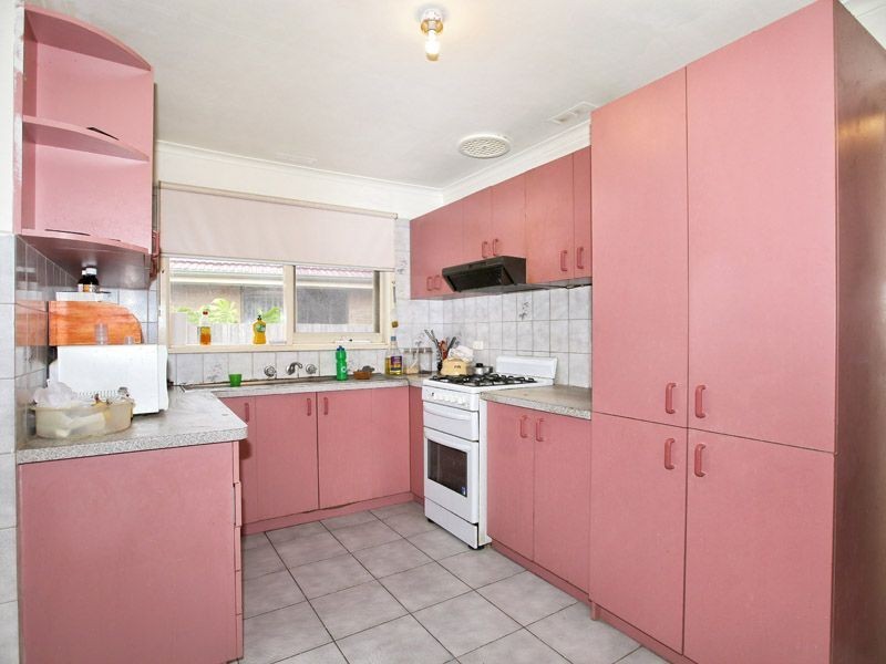 13 Selwyn Avenue, Craigieburn VIC 3064