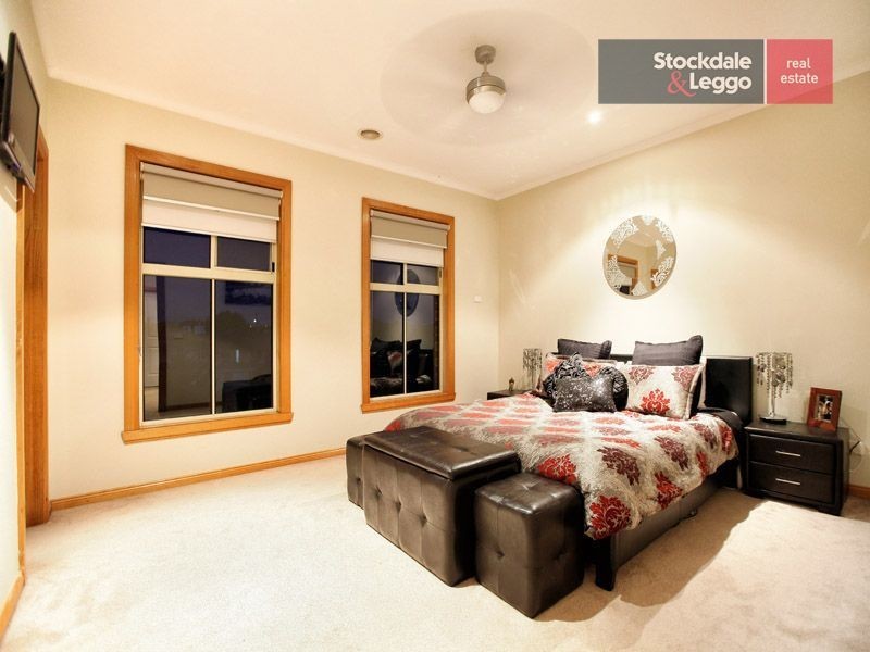 1/9 Wallace Drive, Greenvale VIC 3059