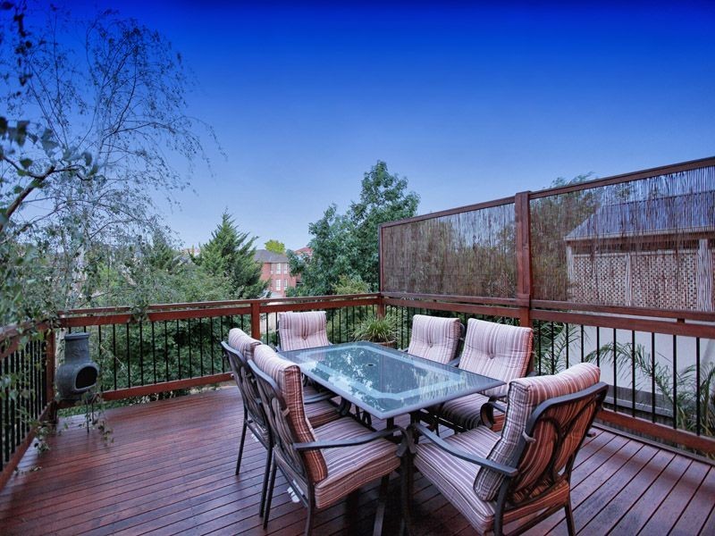 1/9 Wallace Drive, Greenvale VIC 3059