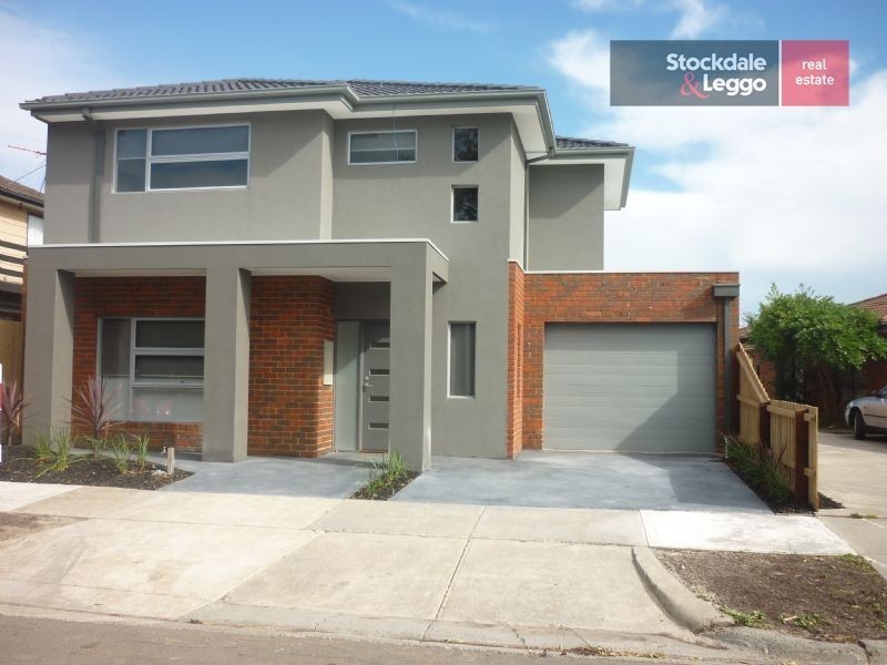 2/14 Wattleglen Street, Craigieburn VIC 3064