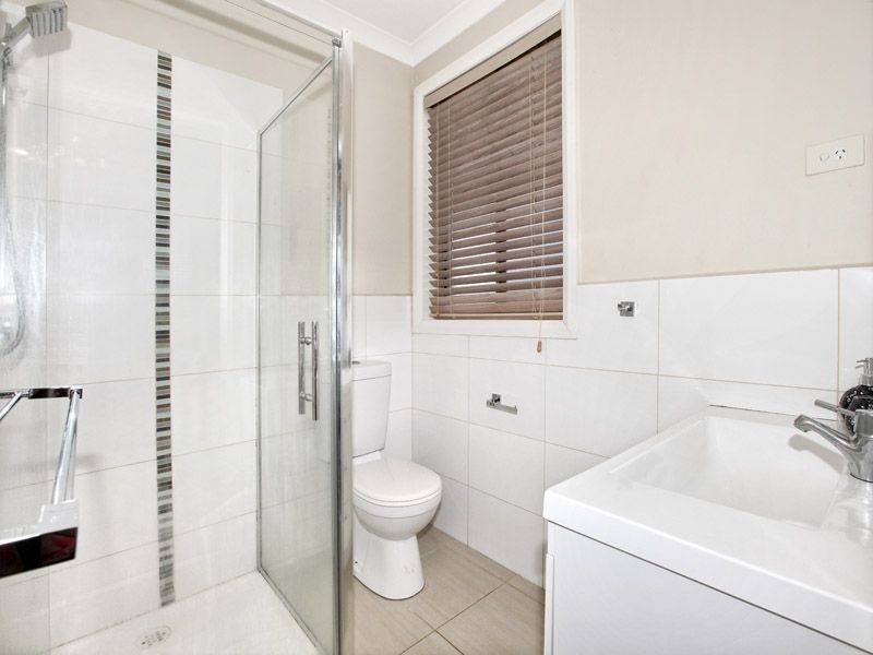 23 Lysterfield Drive (Greenvale Lakes), Roxburgh Park VIC 3064