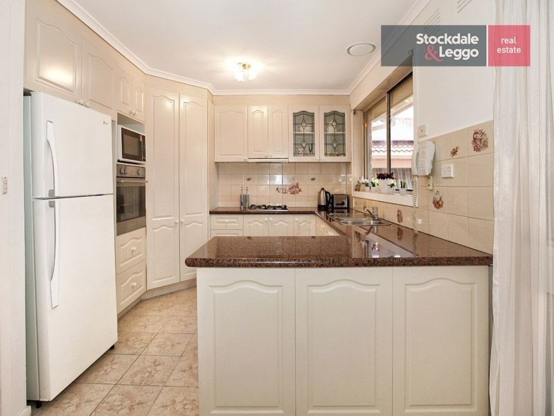 33 Ashford Crescent, Westmeadows VIC 3049