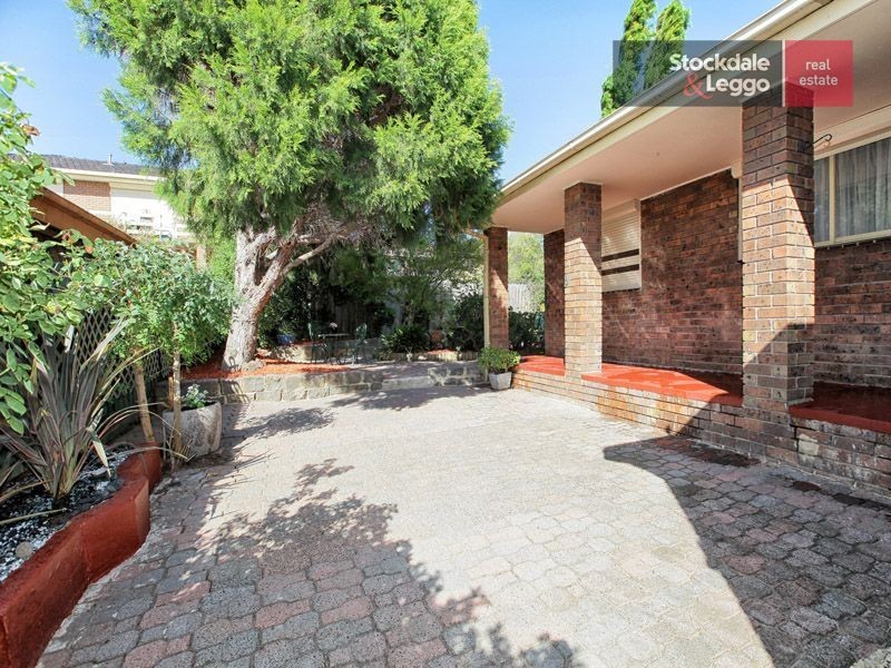 33 Ashford Crescent, Westmeadows VIC 3049