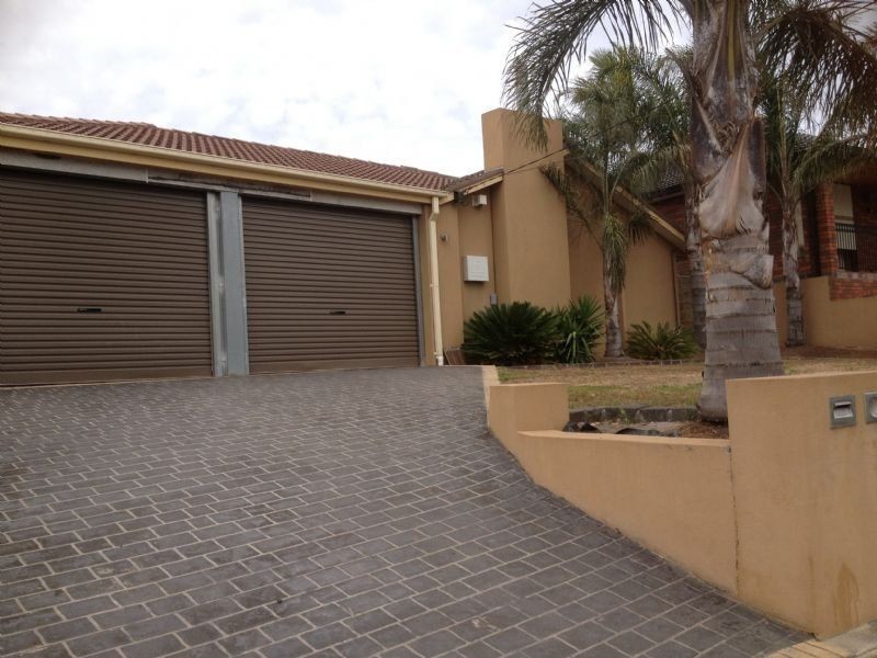 46 Churchill Ave, Tullamarine VIC 3043