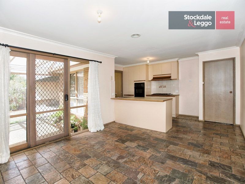 14 Falmouth Court, Craigieburn VIC 3064