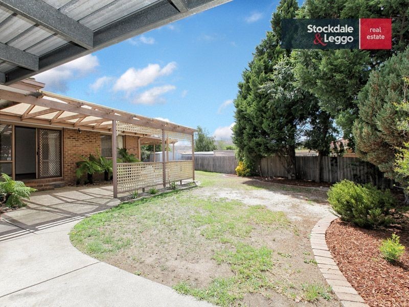 14 Falmouth Court, Craigieburn VIC 3064