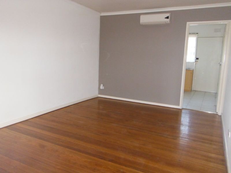 3/25 Broadmeadows Rd, Tullamarine VIC 3043