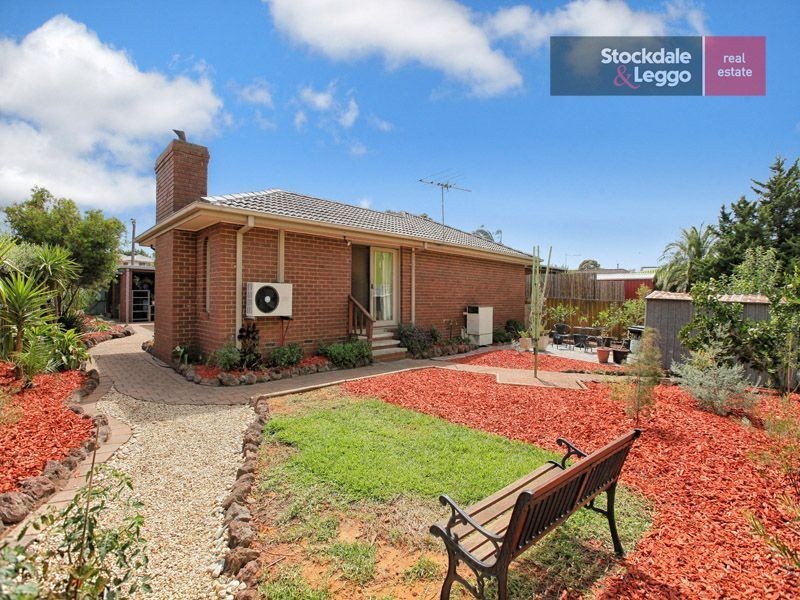 60 The Circuit, Gladstone Park VIC 3043