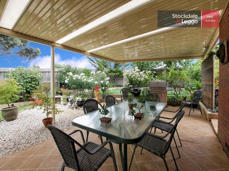 28 Clovelly Drive, Craigieburn VIC 3064