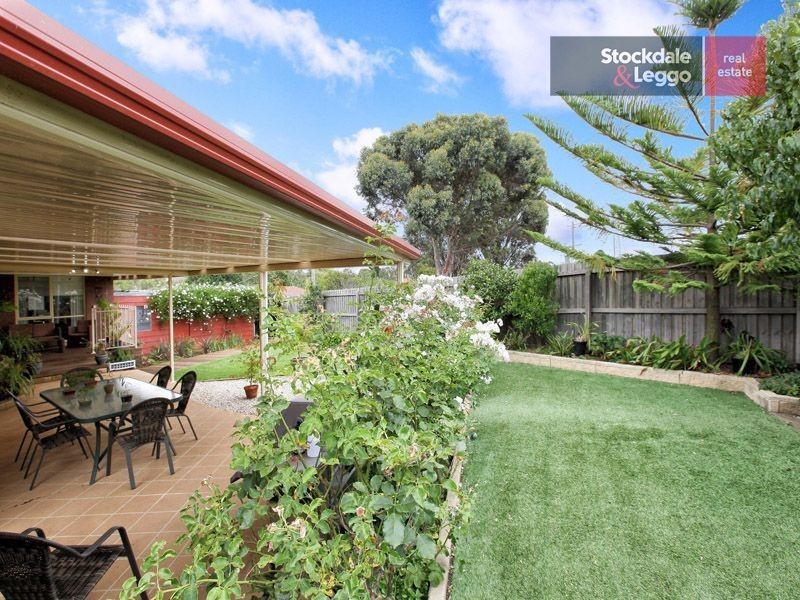 28 Clovelly Drive, Craigieburn VIC 3064