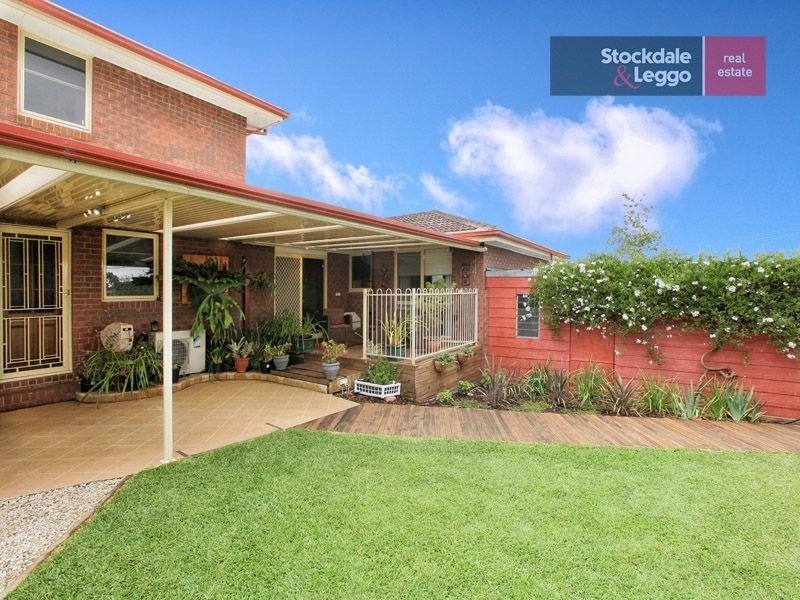 28 Clovelly Drive, Craigieburn VIC 3064