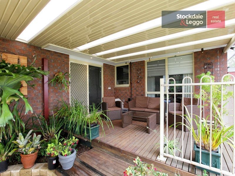 28 Clovelly Drive, Craigieburn VIC 3064