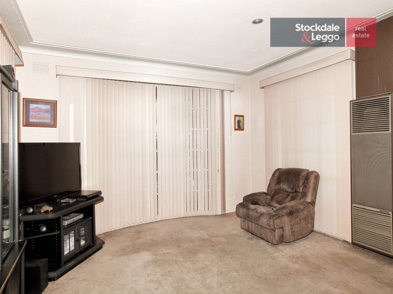 22 Ashford Crescent, Westmeadows VIC 3049