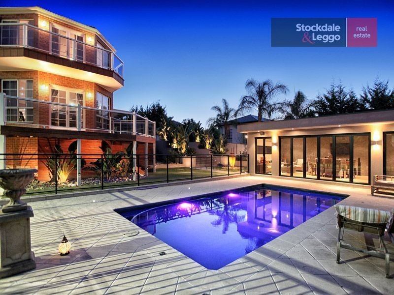 20 Palamino Valley Court, Greenvale VIC 3059