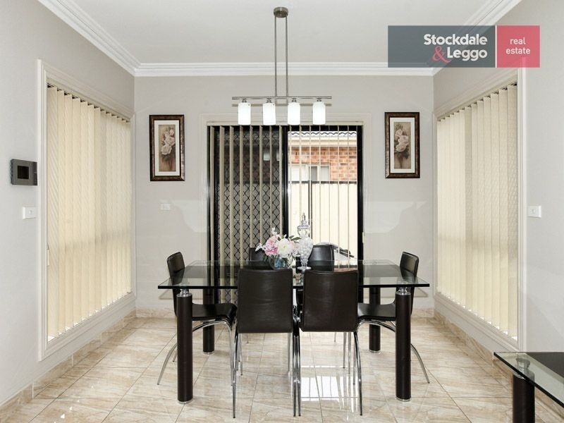 9 Peartree Court, Roxburgh Park VIC 3064