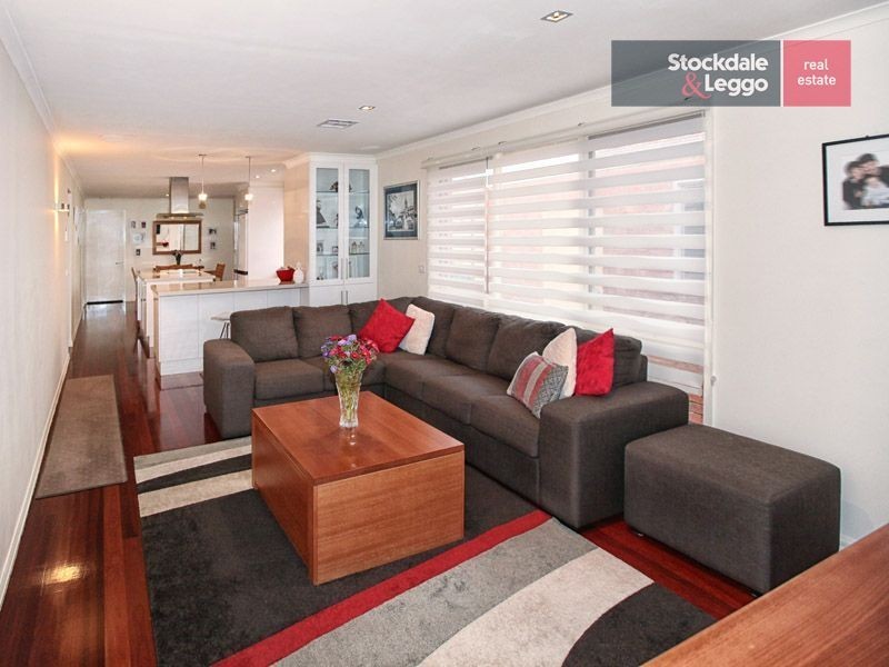 47 Lenoak Street, Gladstone Park VIC 3043