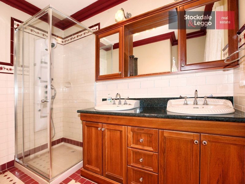 7 Millport Rise, Greenvale VIC 3059