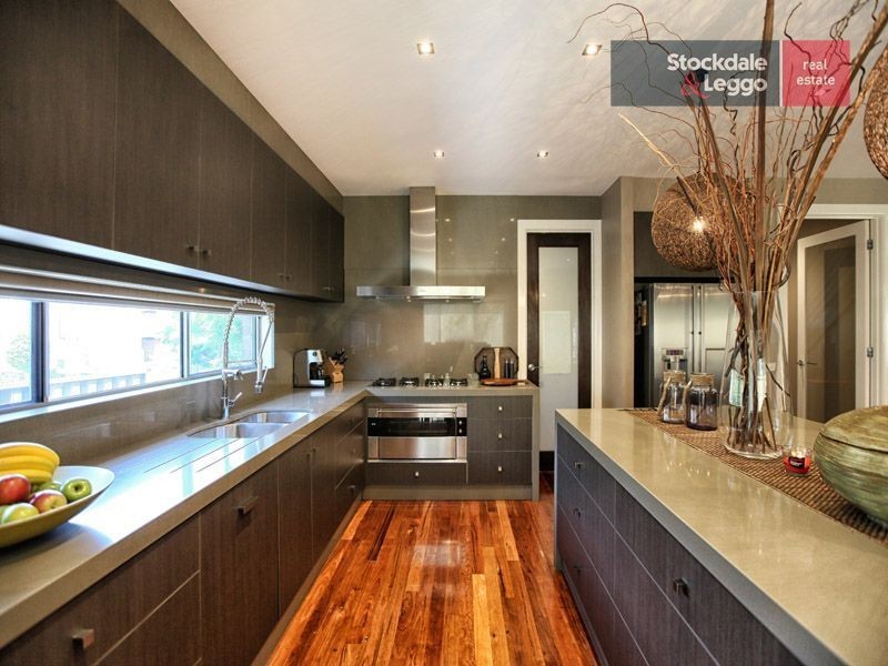 2 Adelie Court, Roxburgh Park VIC 3064