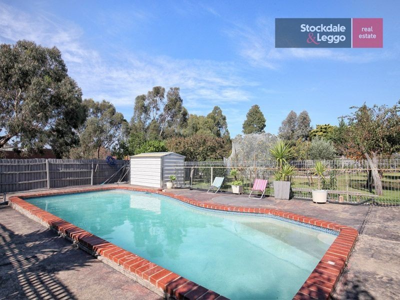 42 Glencairn Drive, Greenvale VIC 3059