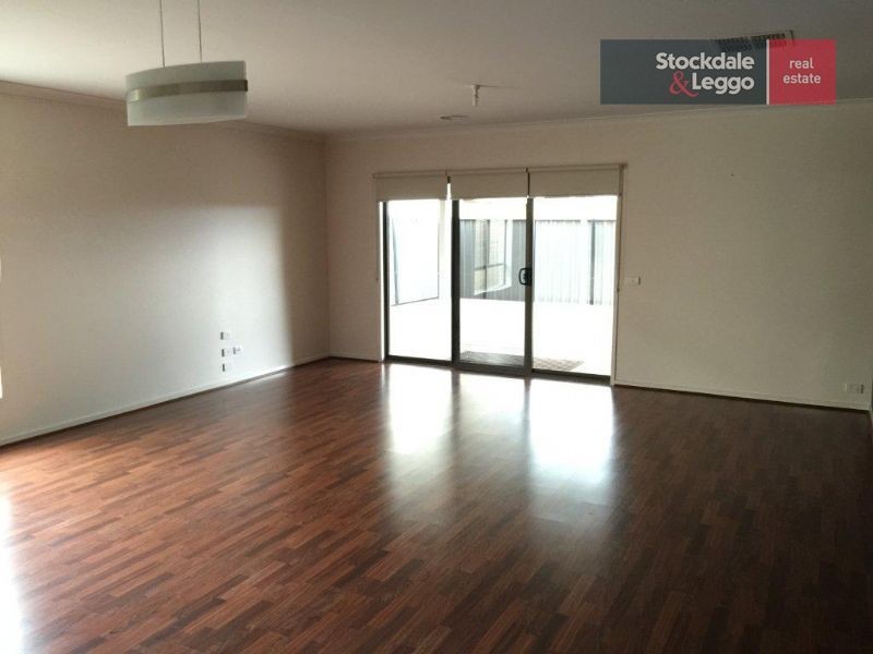 133 Huntington Drive, Craigieburn VIC 3064