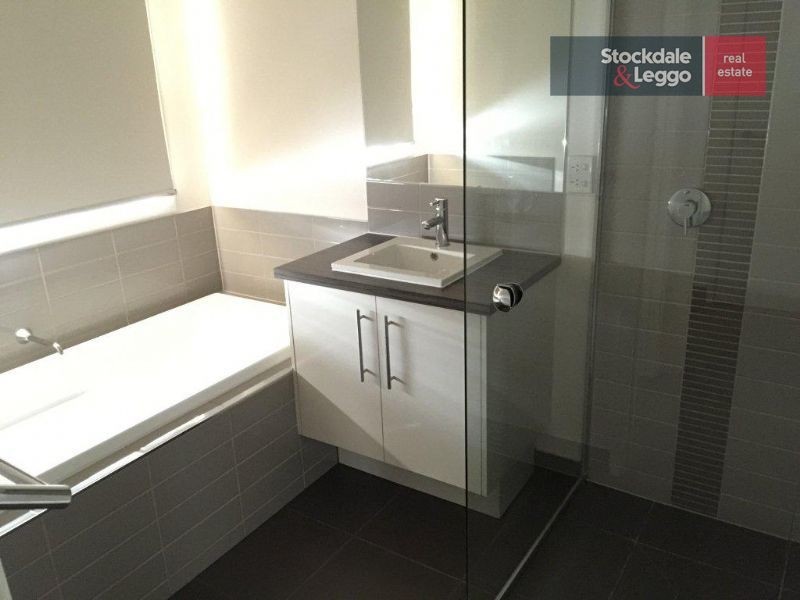 133 Huntington Drive, Craigieburn VIC 3064