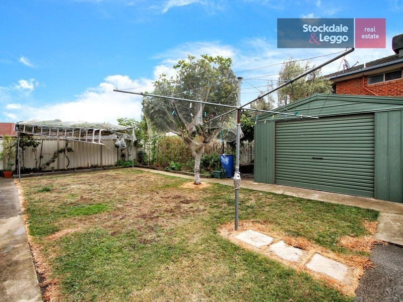 19 Simmington Circuit, Greenvale VIC 3059