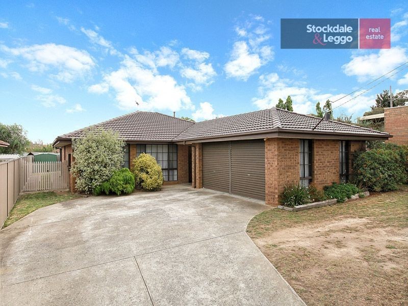 2 Maxwell Court, Attwood VIC 3049