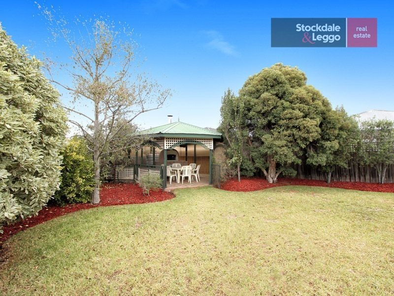 10 Glasson Court, Greenvale VIC 3059