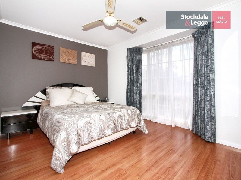 10 Glasson Court, Greenvale VIC 3059