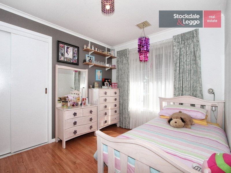 10 Glasson Court, Greenvale VIC 3059