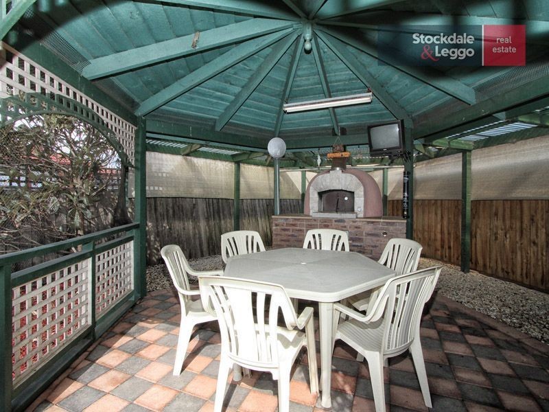 10 Glasson Court, Greenvale VIC 3059