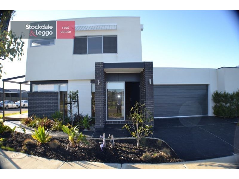 23 Cavalier Drive, Craigieburn VIC 3064