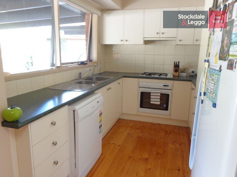 1 Tecoma Court, Gladstone Park VIC 3043