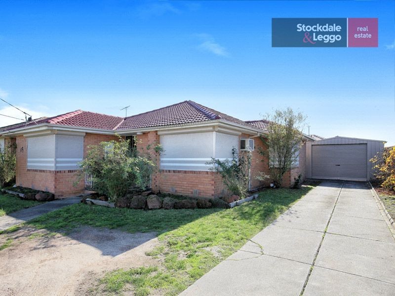 115 South Circular Road, Gladstone Park VIC 3043