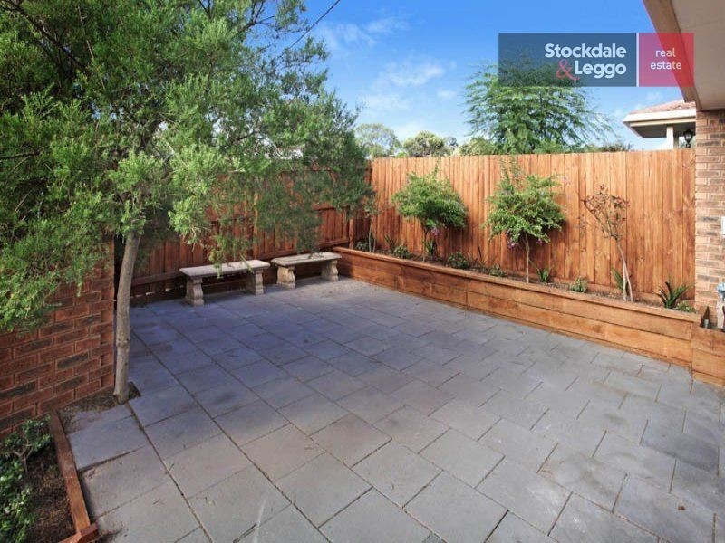 2/27 Turner Street, Westmeadows VIC 3049