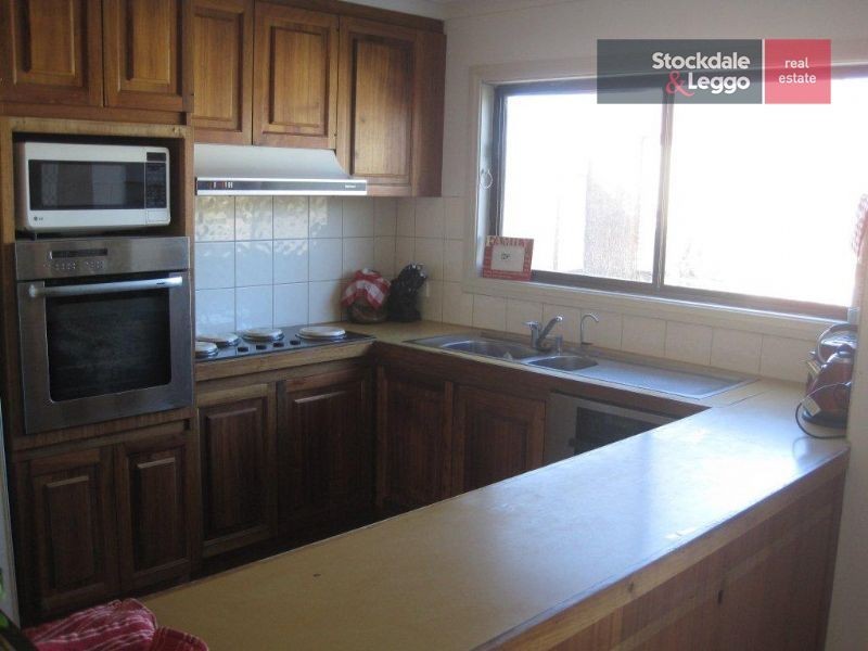 14 Devenish Crt, Westmeadows VIC 3049