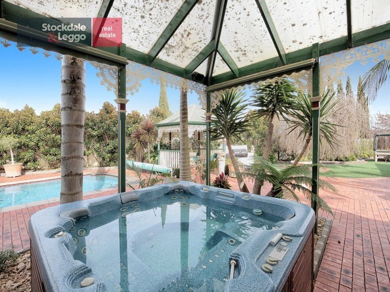 63 Normanby Drive, Greenvale VIC 3059